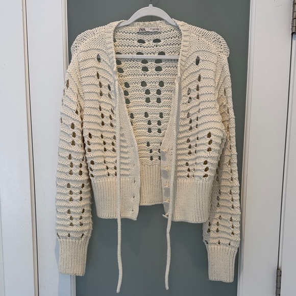 ZARA Cream Open-Knit Tie-Front Cropped Cardigan - Picture 4 of 8